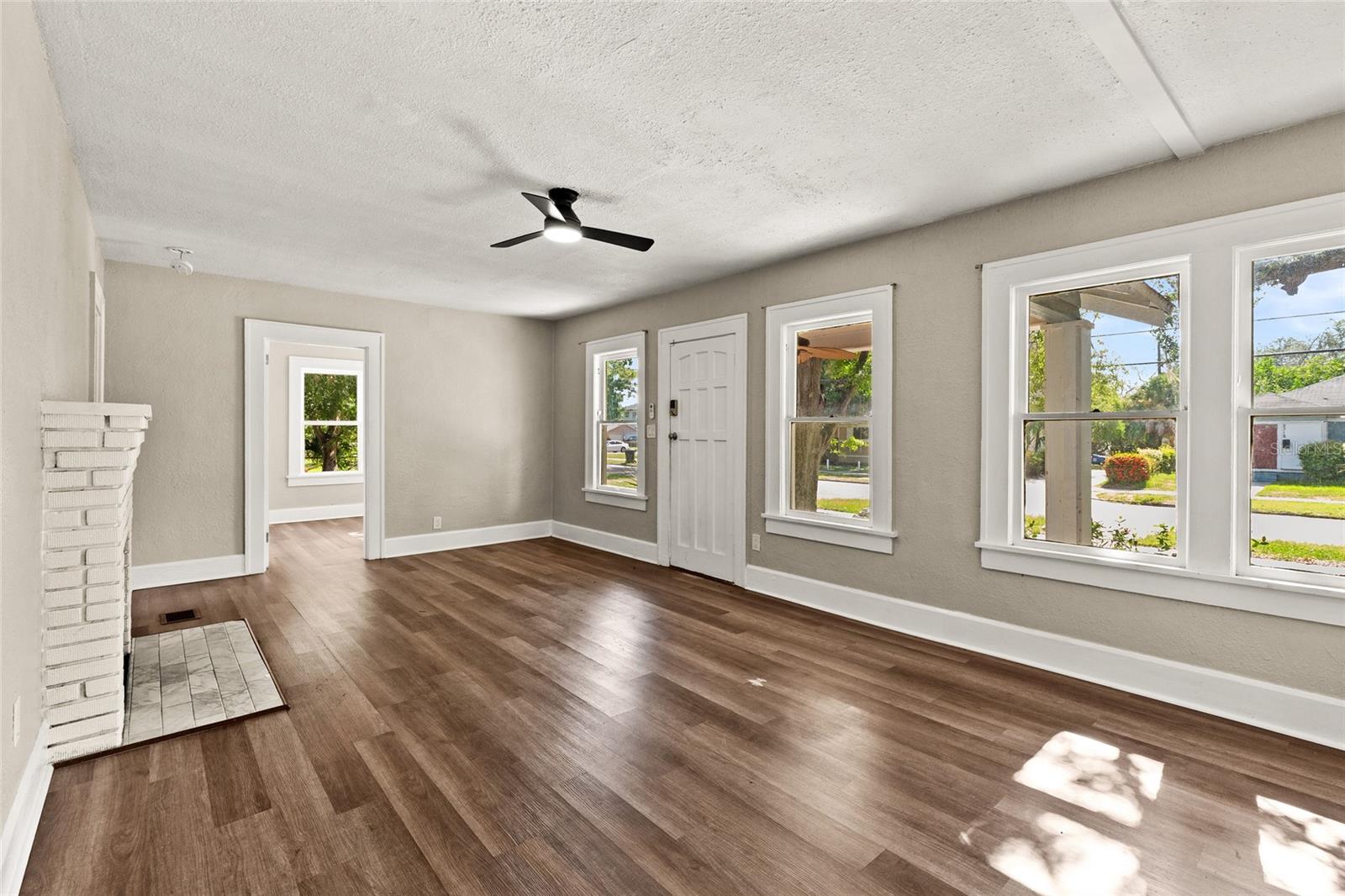2329 7 ST S, ST PETERSBURG, FL — photo 10
