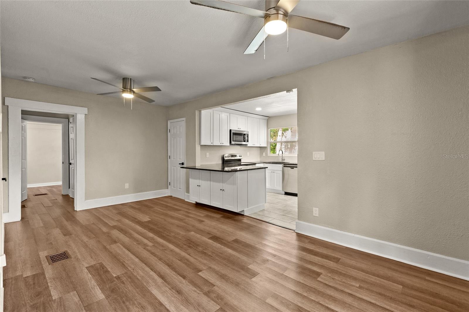 2329 7 ST S, ST PETERSBURG, FL — photo 14