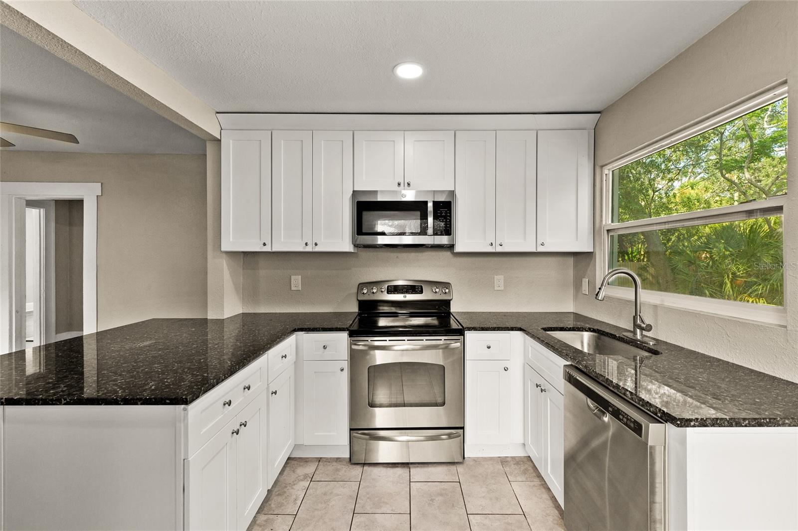 2329 7 ST S, ST PETERSBURG, FL — photo 18