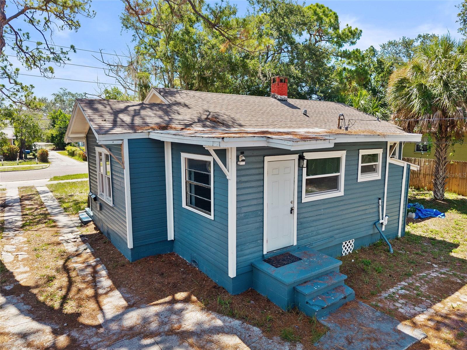 2329 7 ST S, ST PETERSBURG, FL — photo 35