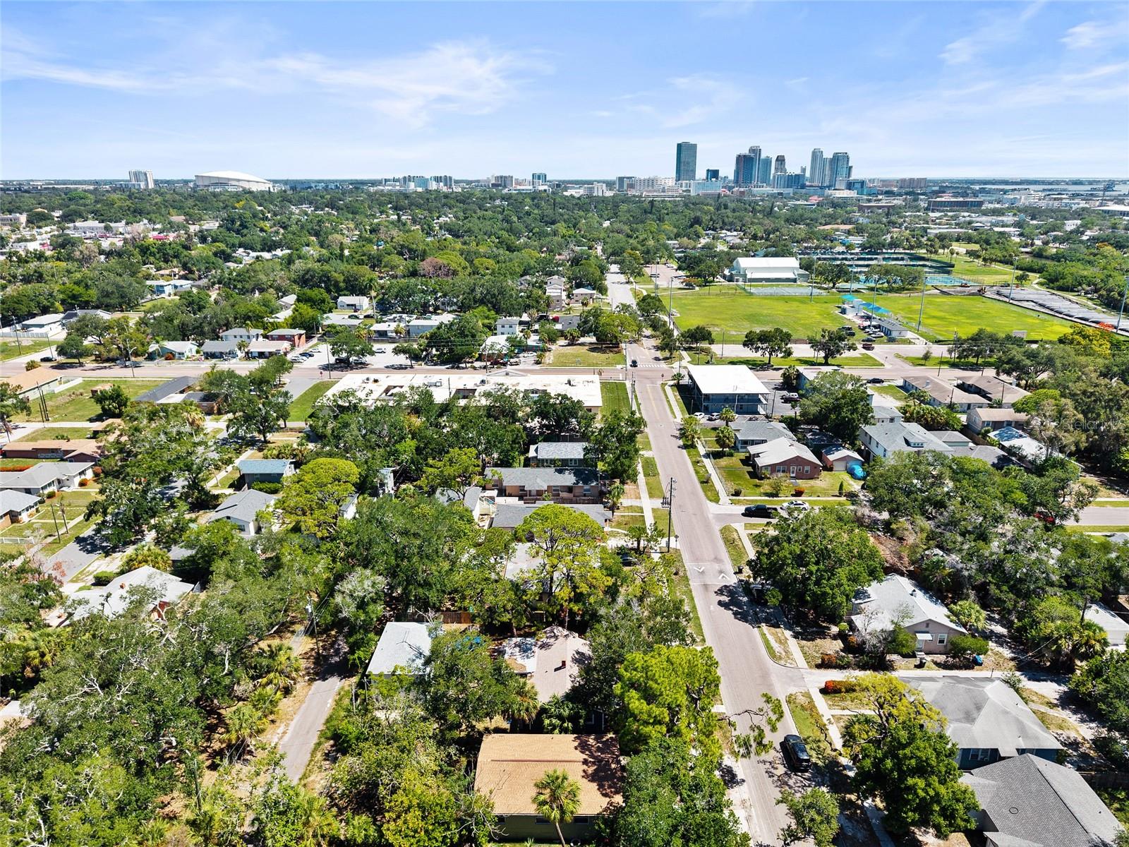 2329 7 ST S, ST PETERSBURG, FL — photo 39