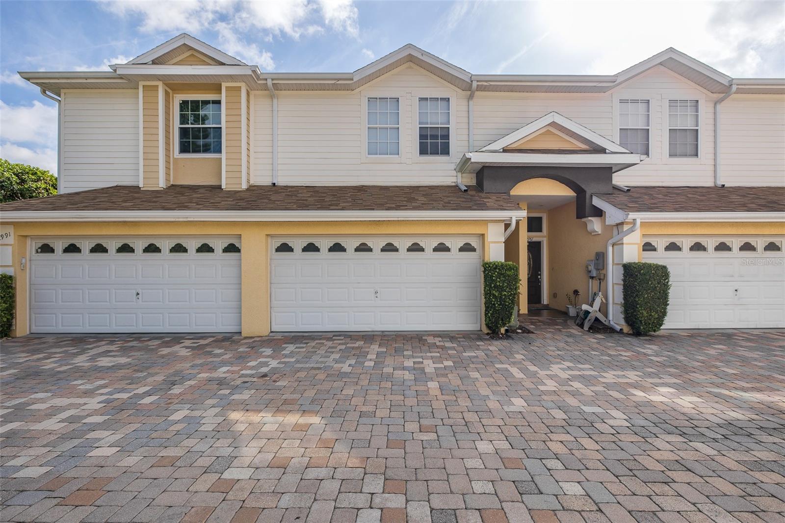 2989 ESTANCIA PL, CLEARWATER, FL — photo 2