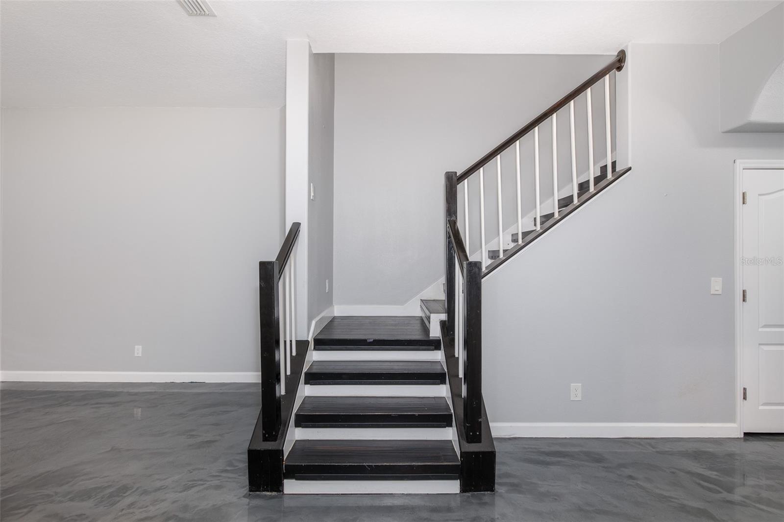 2989 ESTANCIA PL, CLEARWATER, FL — photo 17