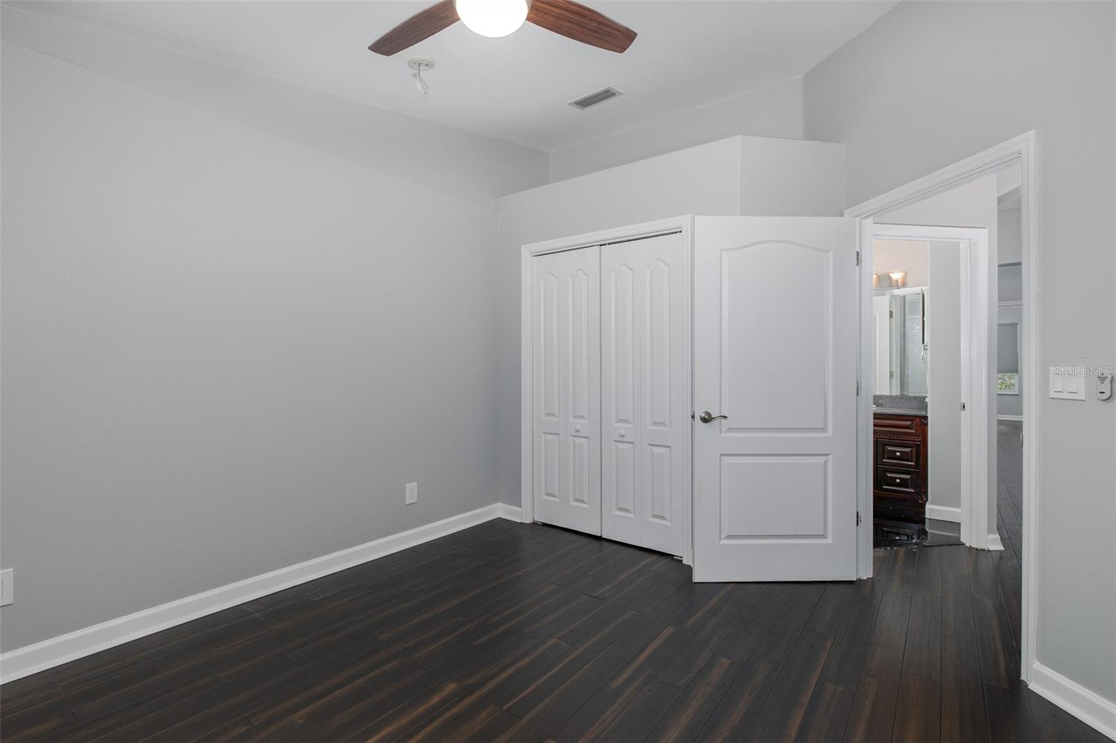 2989 ESTANCIA PL, CLEARWATER, FL — photo 35