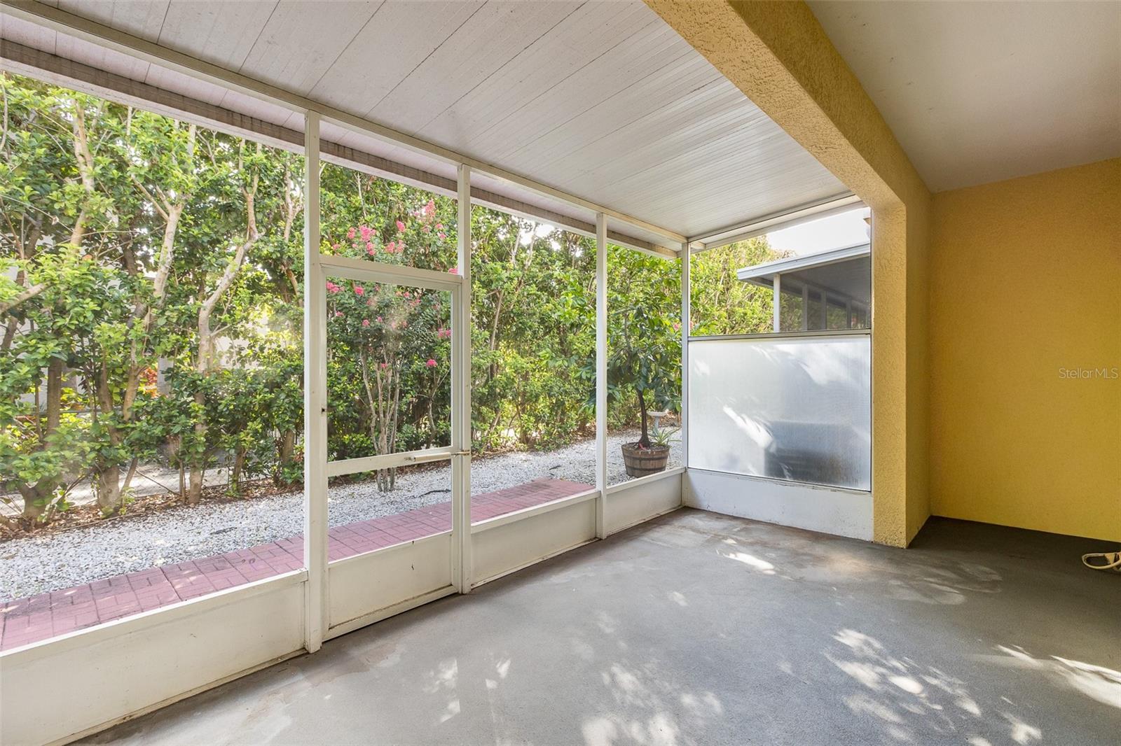 2989 ESTANCIA PL, CLEARWATER, FL — photo 44