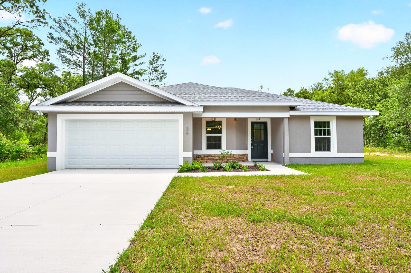 36 FISHER LANE CRSE, OCKLAWAHA, FL