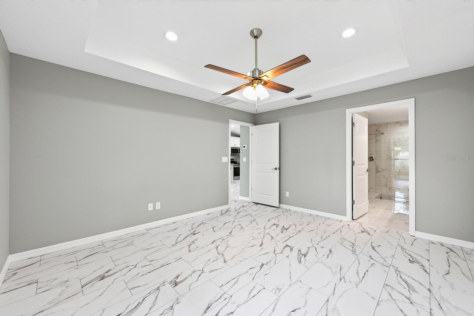 36 FISHER LANE CRSE, OCKLAWAHA, FL — photo 13