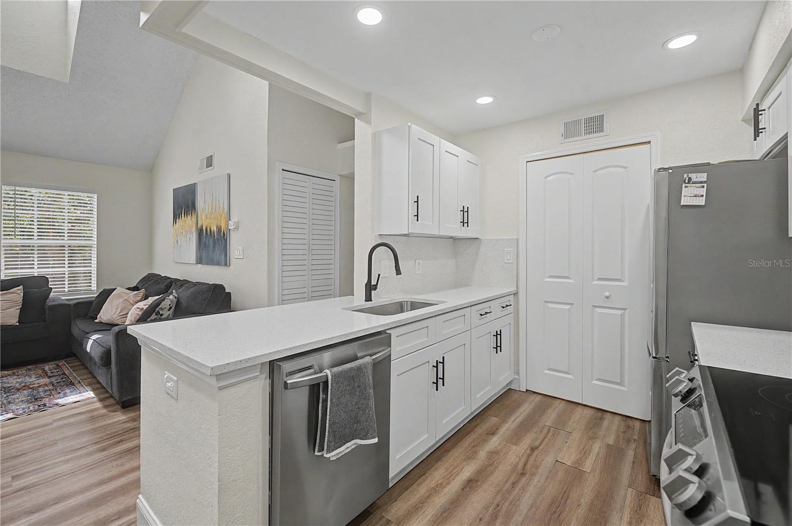 3266 HAVILAND CT #303, PALM HARBOR, FL — photo 15