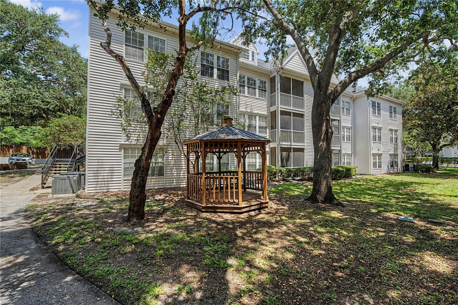 3266 HAVILAND CT #303, PALM HARBOR, FL — photo 34