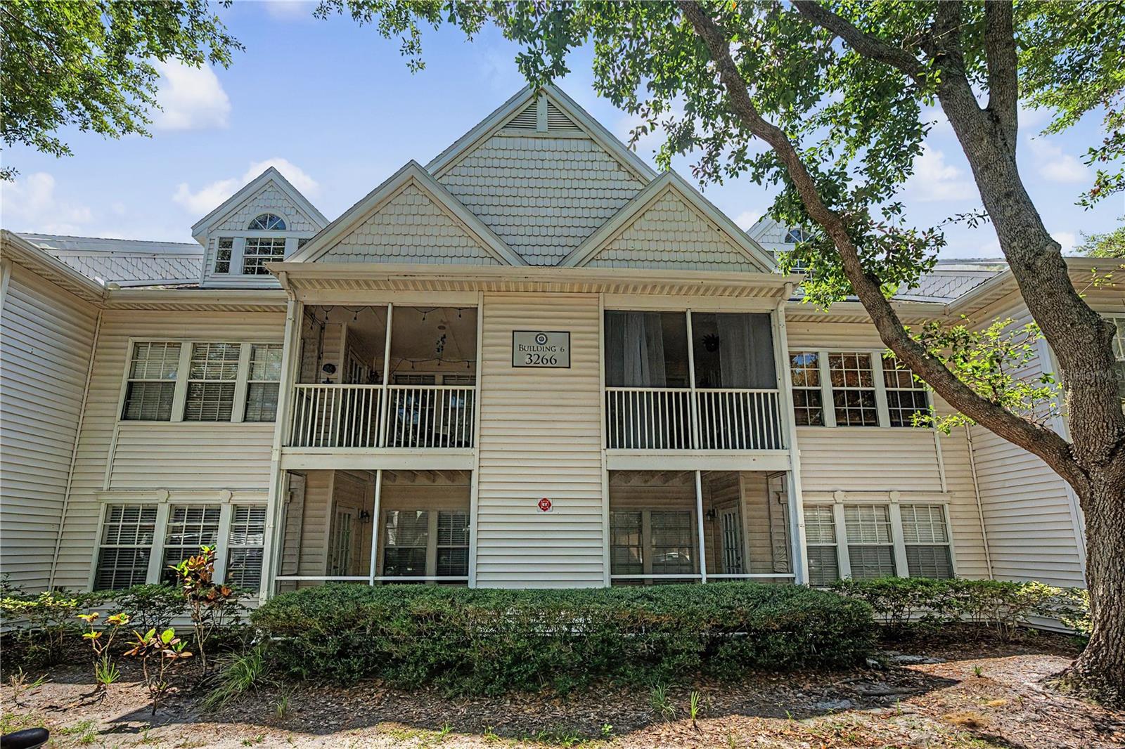 3266 HAVILAND CT #303, PALM HARBOR, FL — photo 37