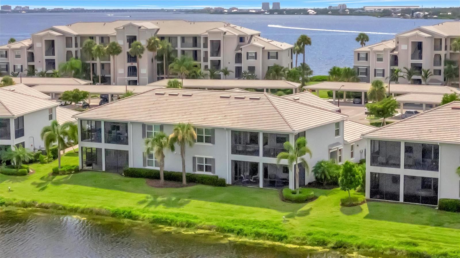 947 TIDEWATER SHORES LOOP, BRADENTON, FL — photo 3