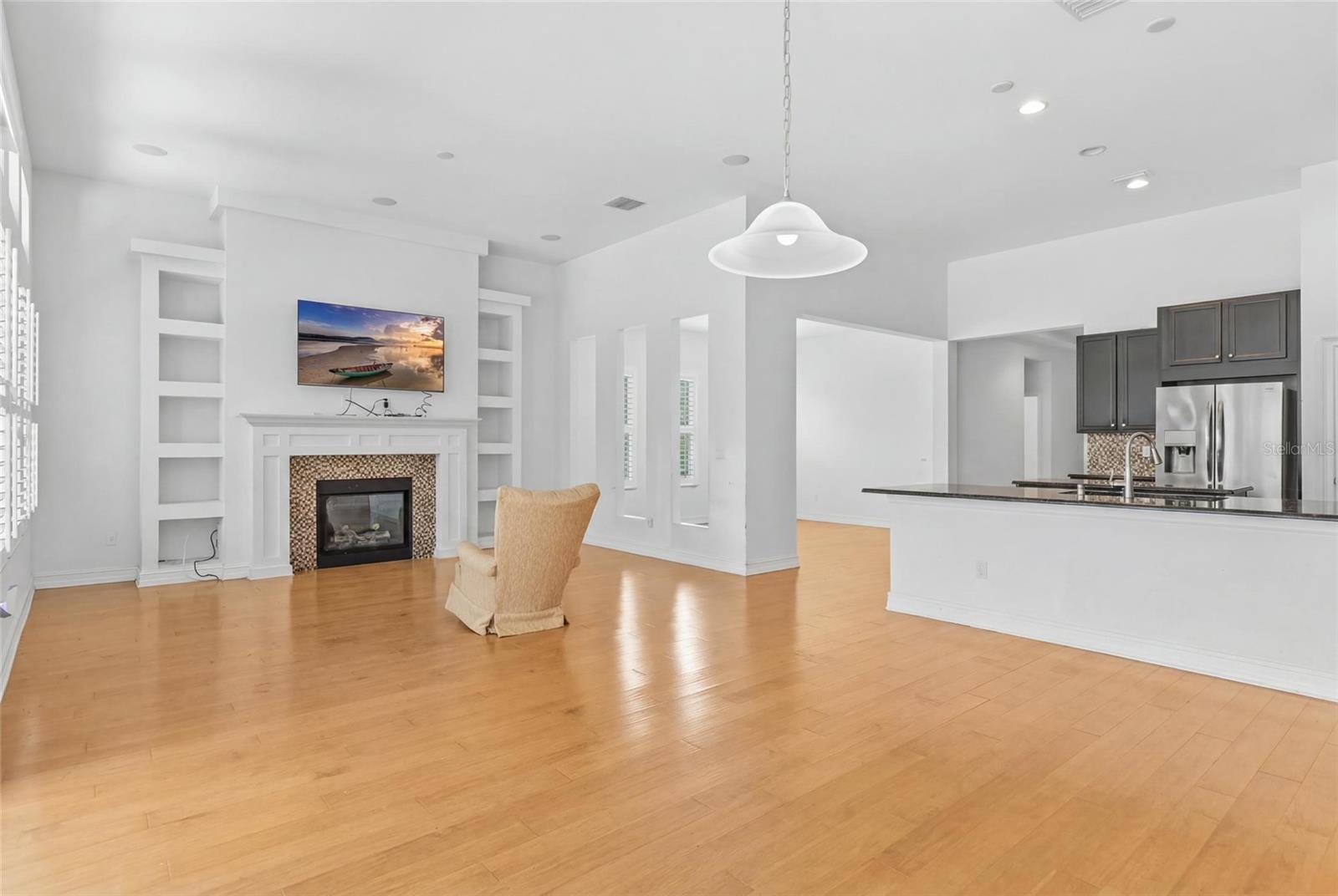 7013 ARTESIAN CT, APOLLO BEACH, FL — photo 10