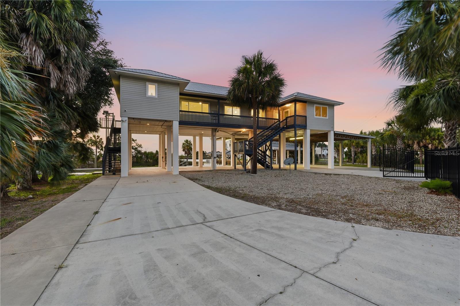 38 SE 195TH ST, SUWANNEE, FL — photo 10