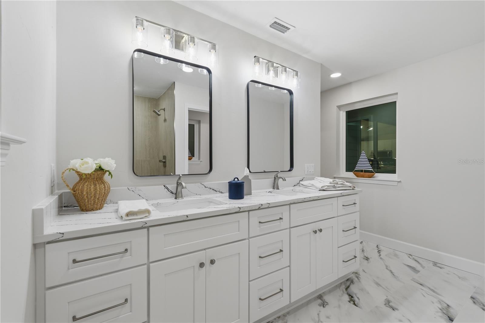 38 SE 195TH ST, SUWANNEE, FL — photo 30