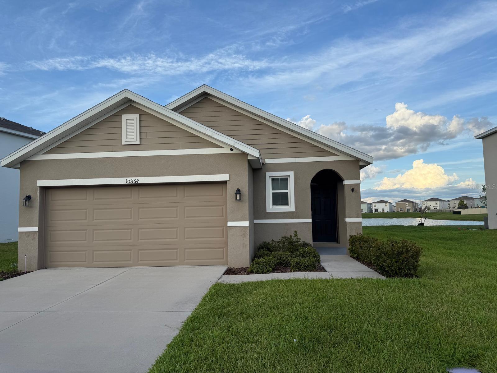10864 PENNY GALE LOOP, SAN ANTONIO, FL — photo 2