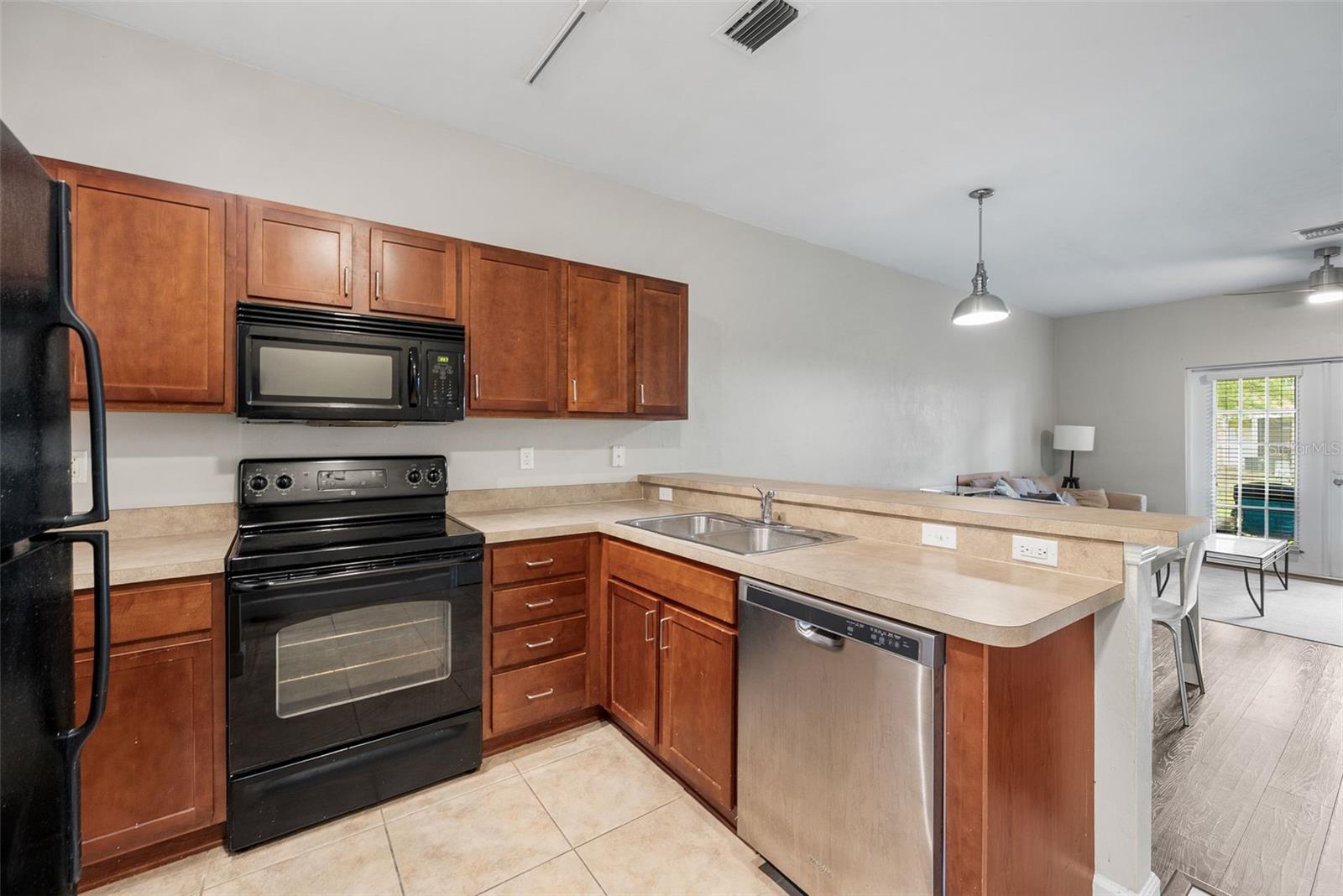 2927 SW 35TH PL #113, GAINESVILLE, FL — photo 6