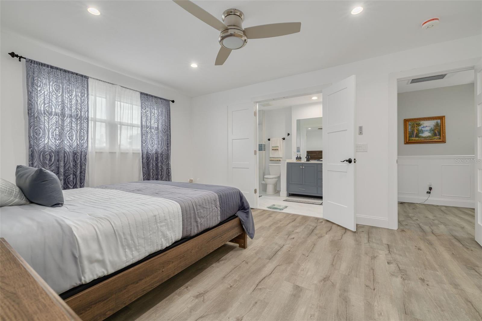 802 MINDY CT #802, LARGO, FL — photo 21