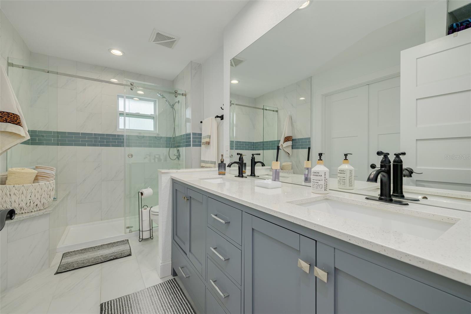 802 MINDY CT #802, LARGO, FL — photo 23