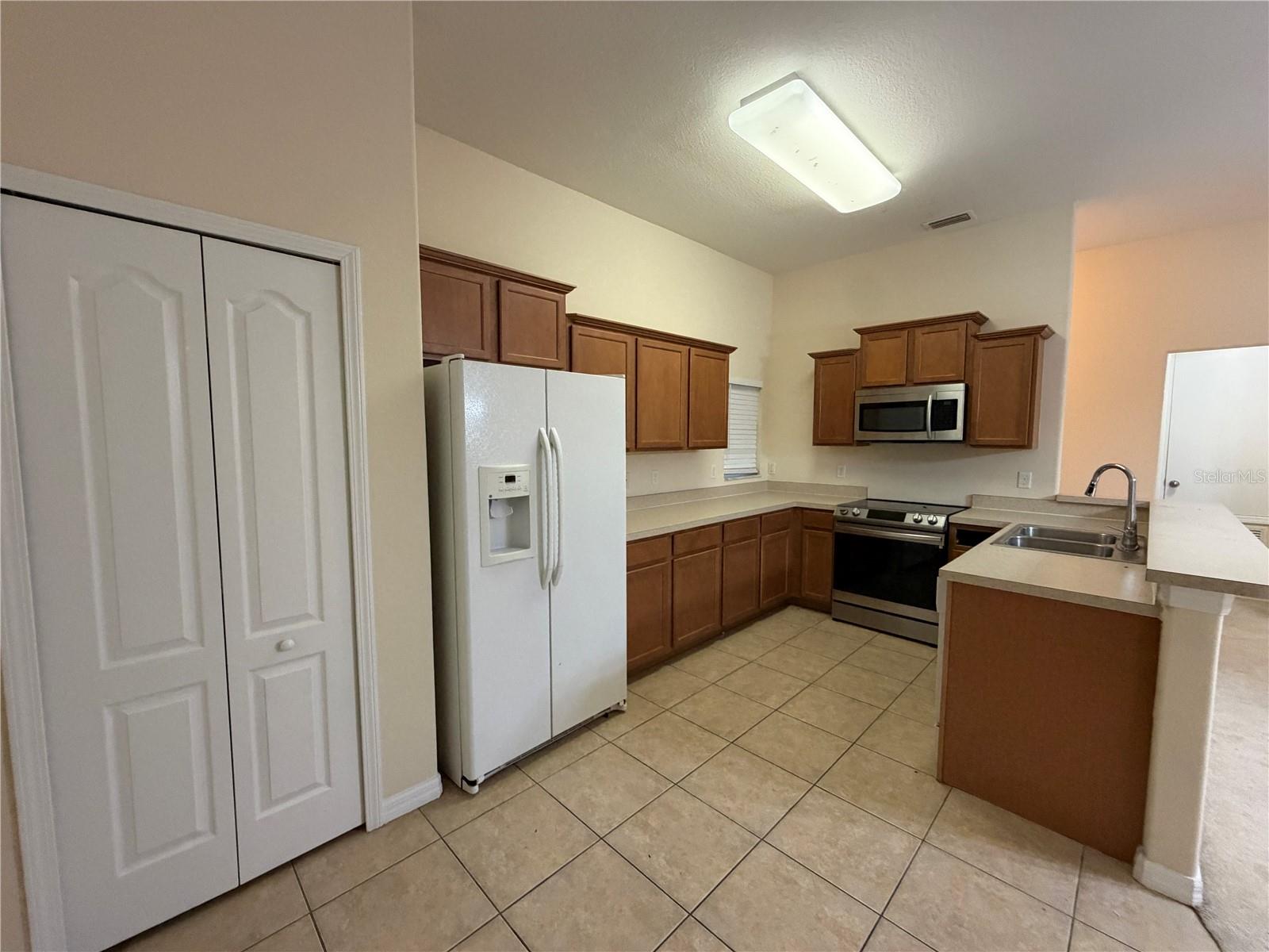 7538 TURTLE VIEW DR, SUN CITY CENTER, FL — photo 60