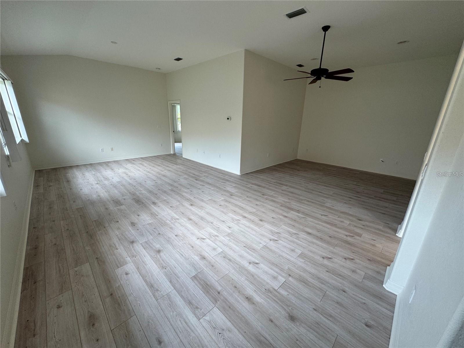 315 AUBURN WOODS CIR, VENICE, FL — photo 3