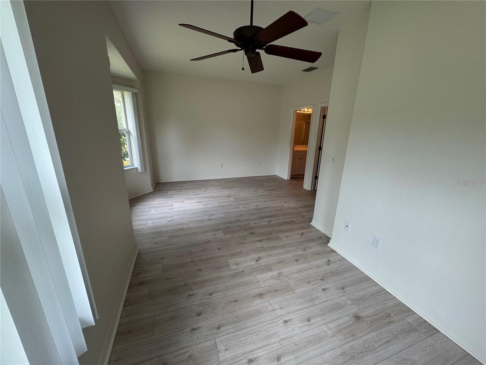 315 AUBURN WOODS CIR, VENICE, FL — photo 10