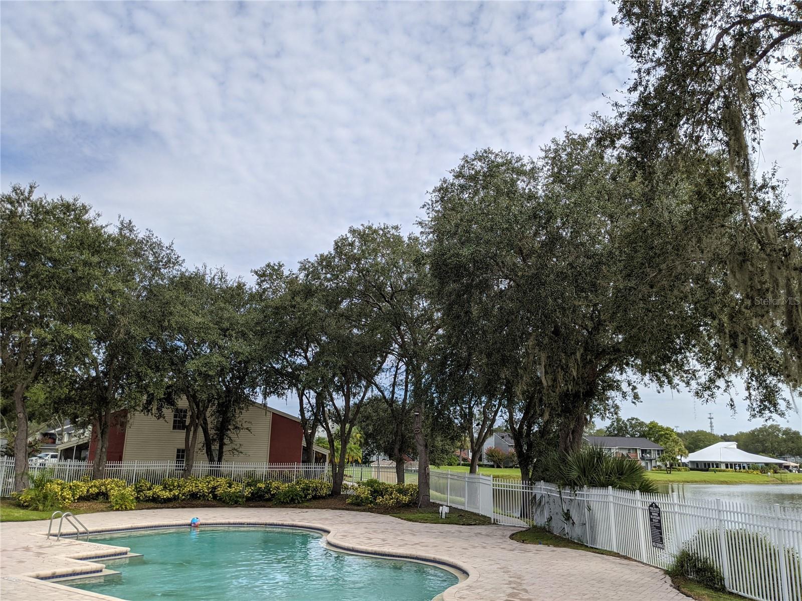 209 LAKE BROOK CIR #103, BRANDON, FL — photo 6