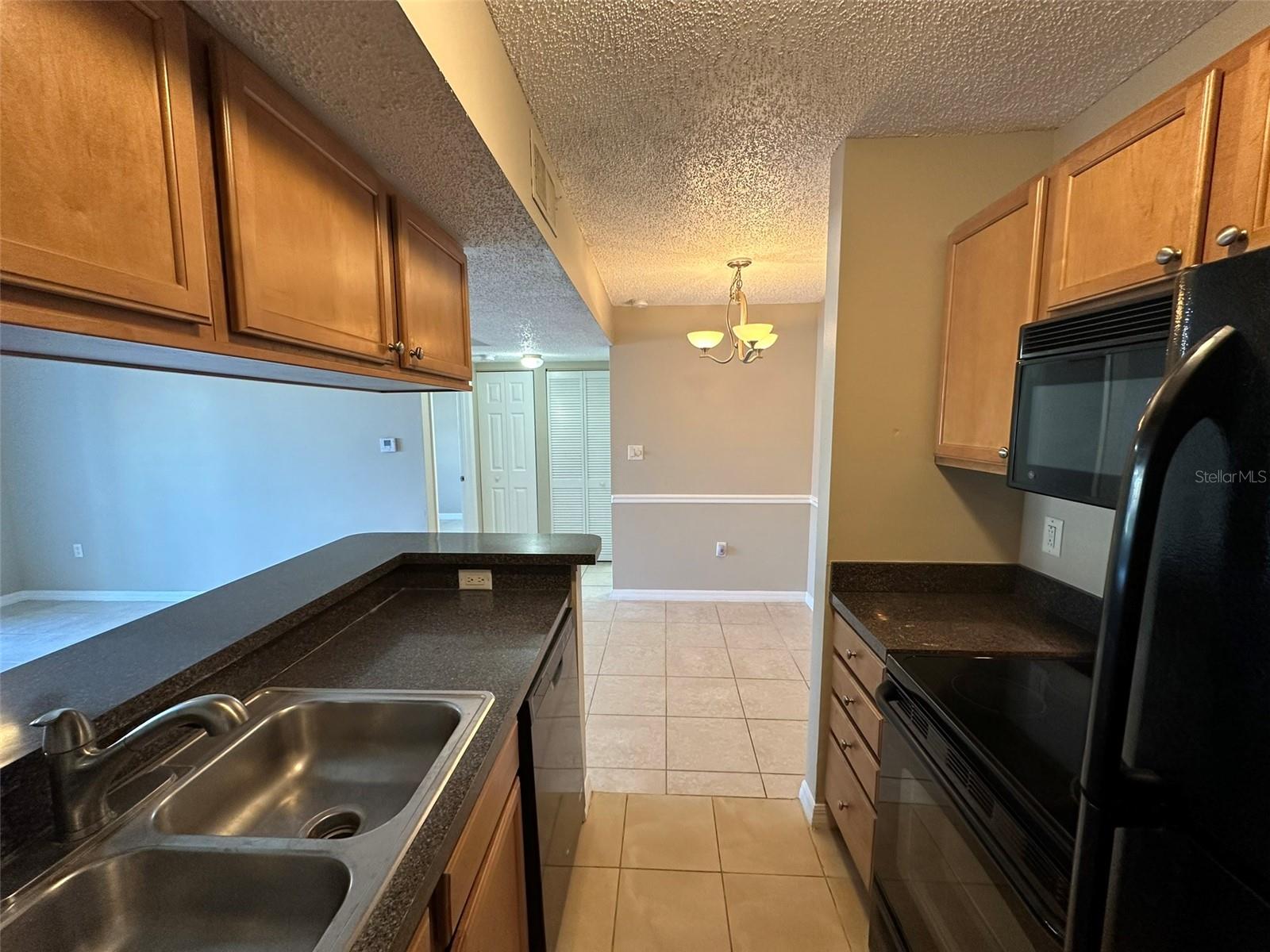 209 LAKE BROOK CIR #103, BRANDON, FL — photo 15