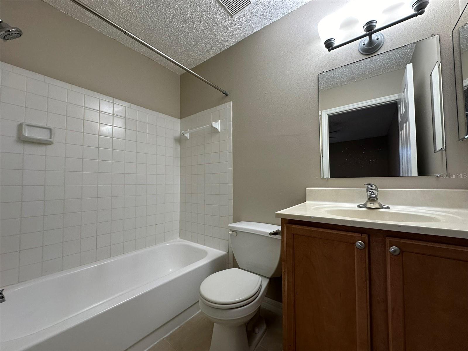 209 LAKE BROOK CIR #103, BRANDON, FL — photo 20