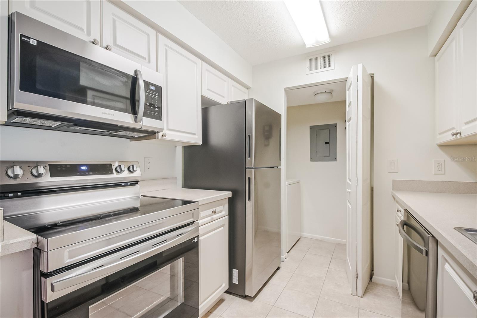 1229 BERMUDA LAKES LN #202, KISSIMMEE, FL — photo 8