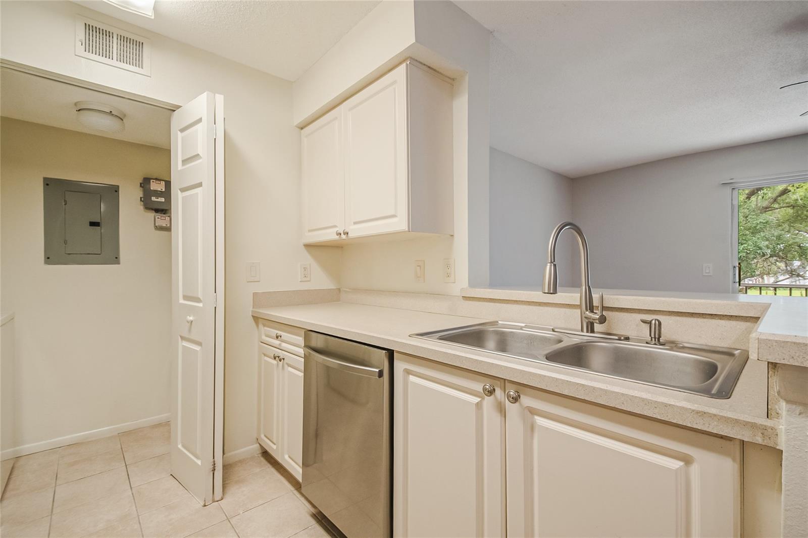 1229 BERMUDA LAKES LN #202, KISSIMMEE, FL — photo 9