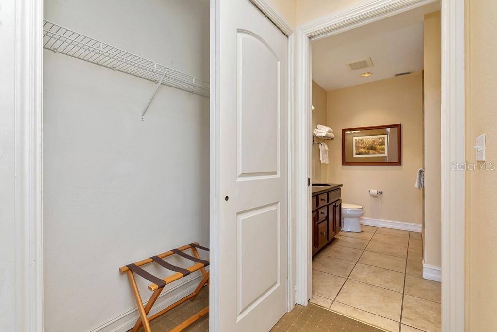 13941 CLUBHOUSE DR #103, TAMPA, FL — photo 10
