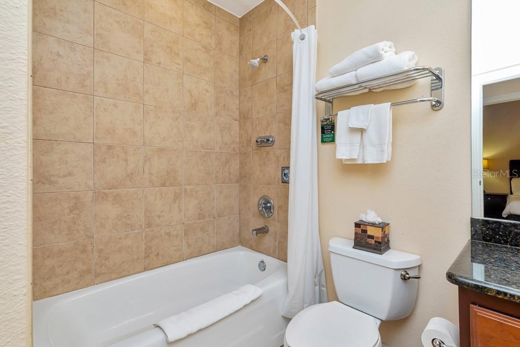 13941 CLUBHOUSE DR #103, TAMPA, FL — photo 12