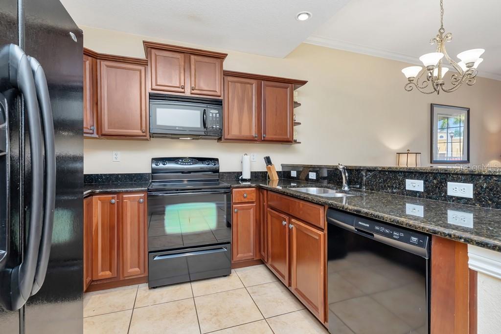 13941 CLUBHOUSE DR #103, TAMPA, FL — photo 15