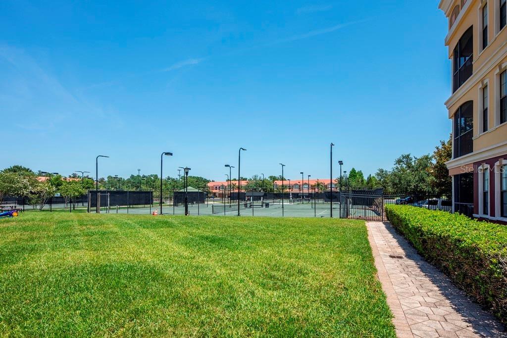 13941 CLUBHOUSE DR #103, TAMPA, FL — photo 43