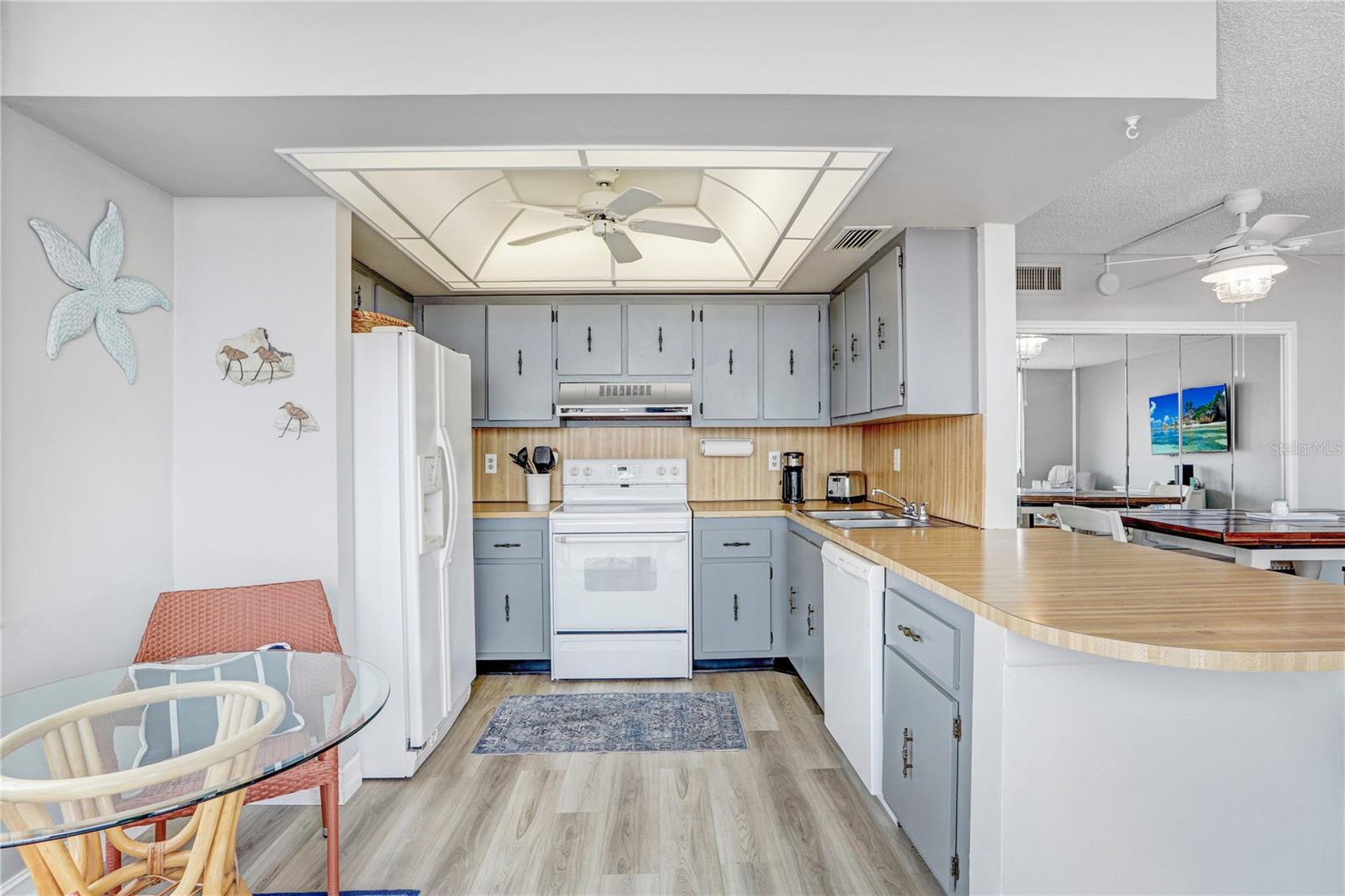 6104 PALMA DEL MAR BLVD S #302, ST PETERSBURG, FL — photo 12