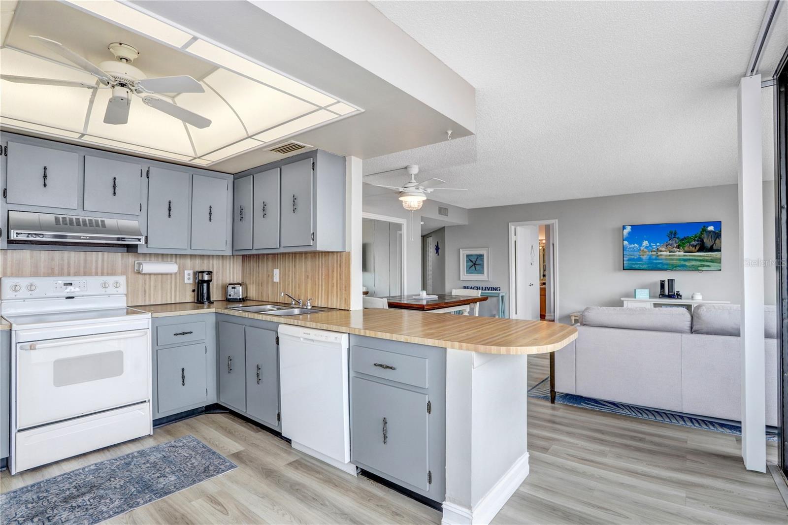 6104 PALMA DEL MAR BLVD S #302, ST PETERSBURG, FL — photo 13