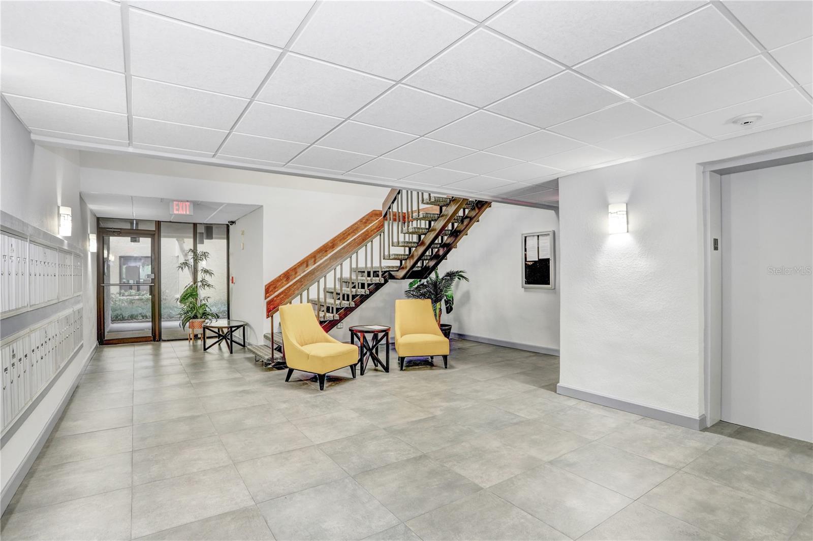 6104 PALMA DEL MAR BLVD S #302, ST PETERSBURG, FL — photo 40