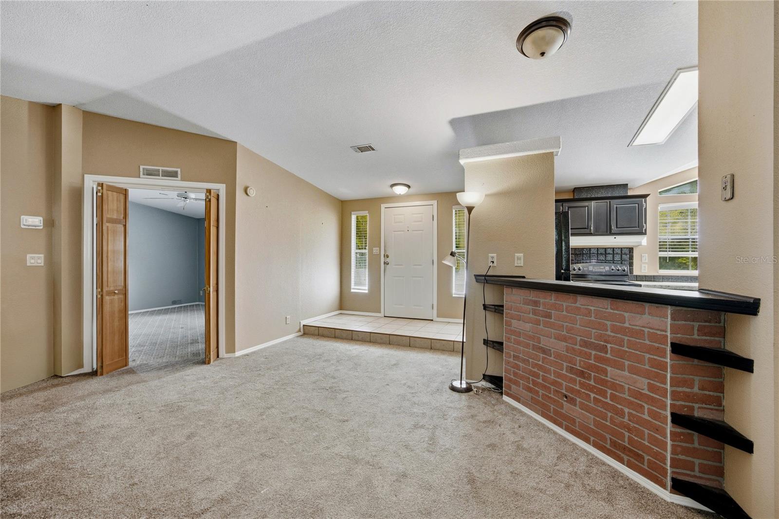 819 LENORE AVE, INTERLACHEN, FL — photo 9