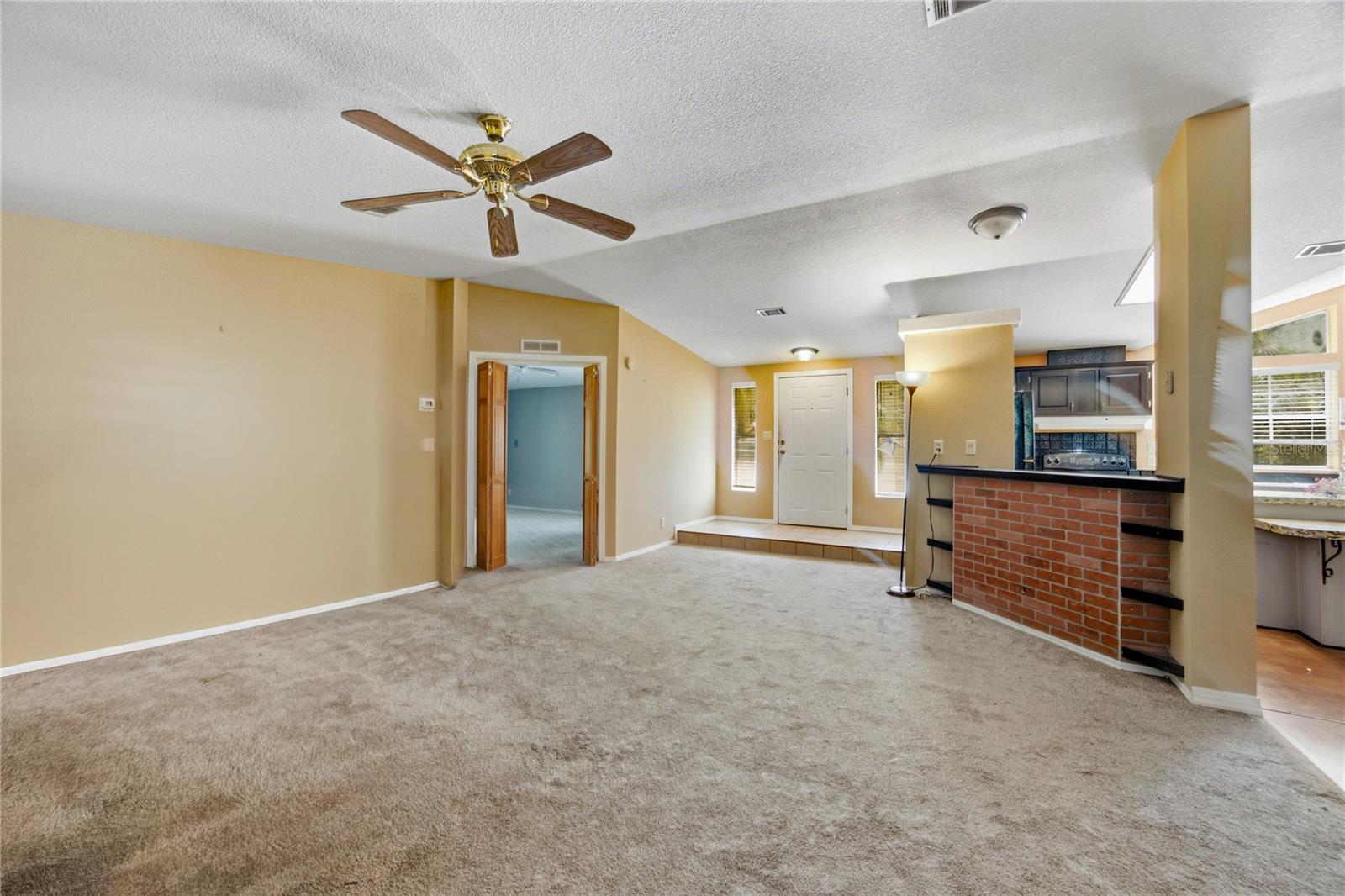 819 LENORE AVE, INTERLACHEN, FL — photo 11