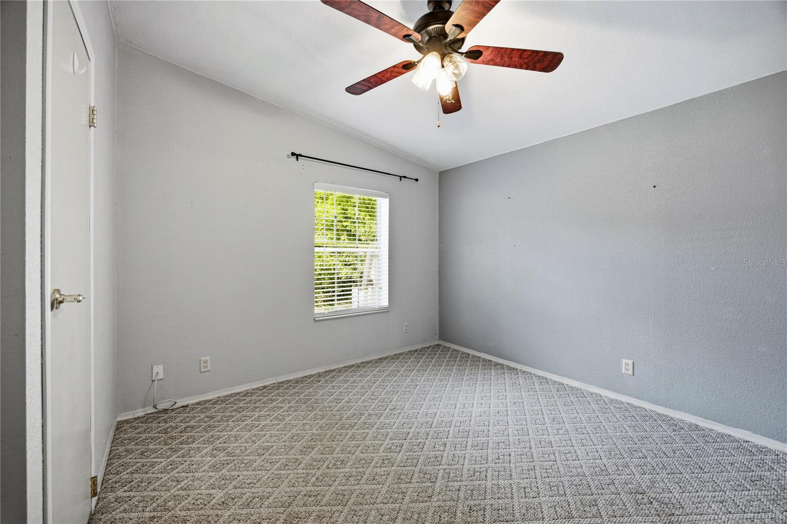 819 LENORE AVE, INTERLACHEN, FL — photo 20