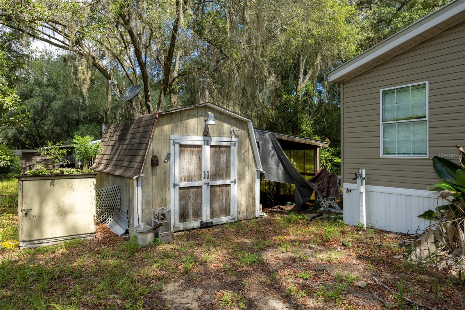 819 LENORE AVE, INTERLACHEN, FL — photo 29