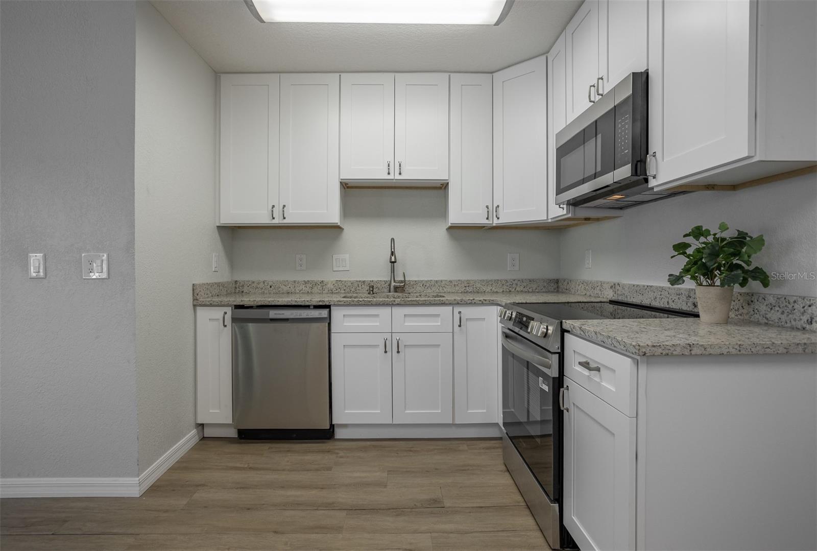 711 BAYSHORE DR, TARPON SPRINGS, FL — photo 19