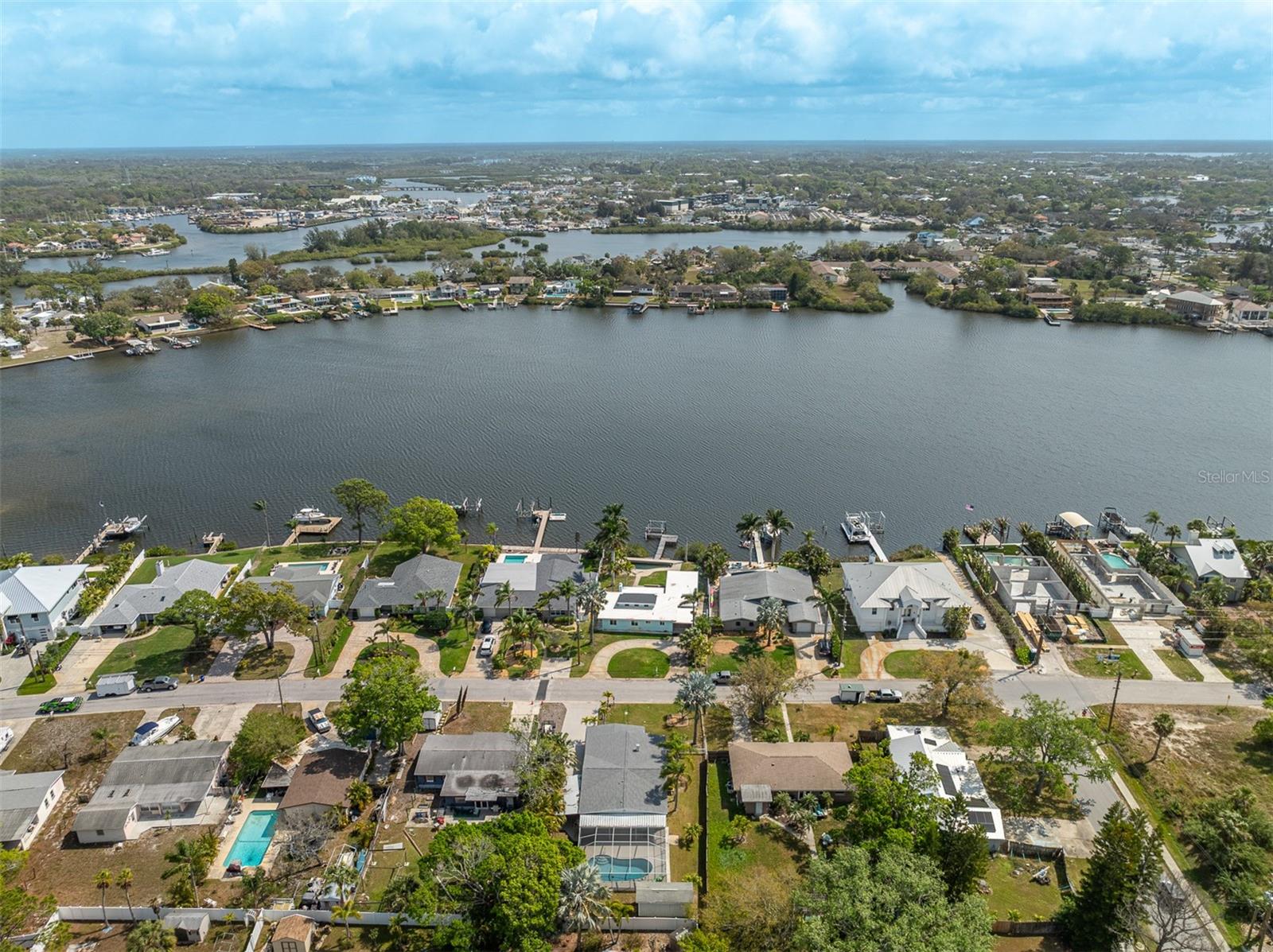 711 BAYSHORE DR, TARPON SPRINGS, FL — photo 54