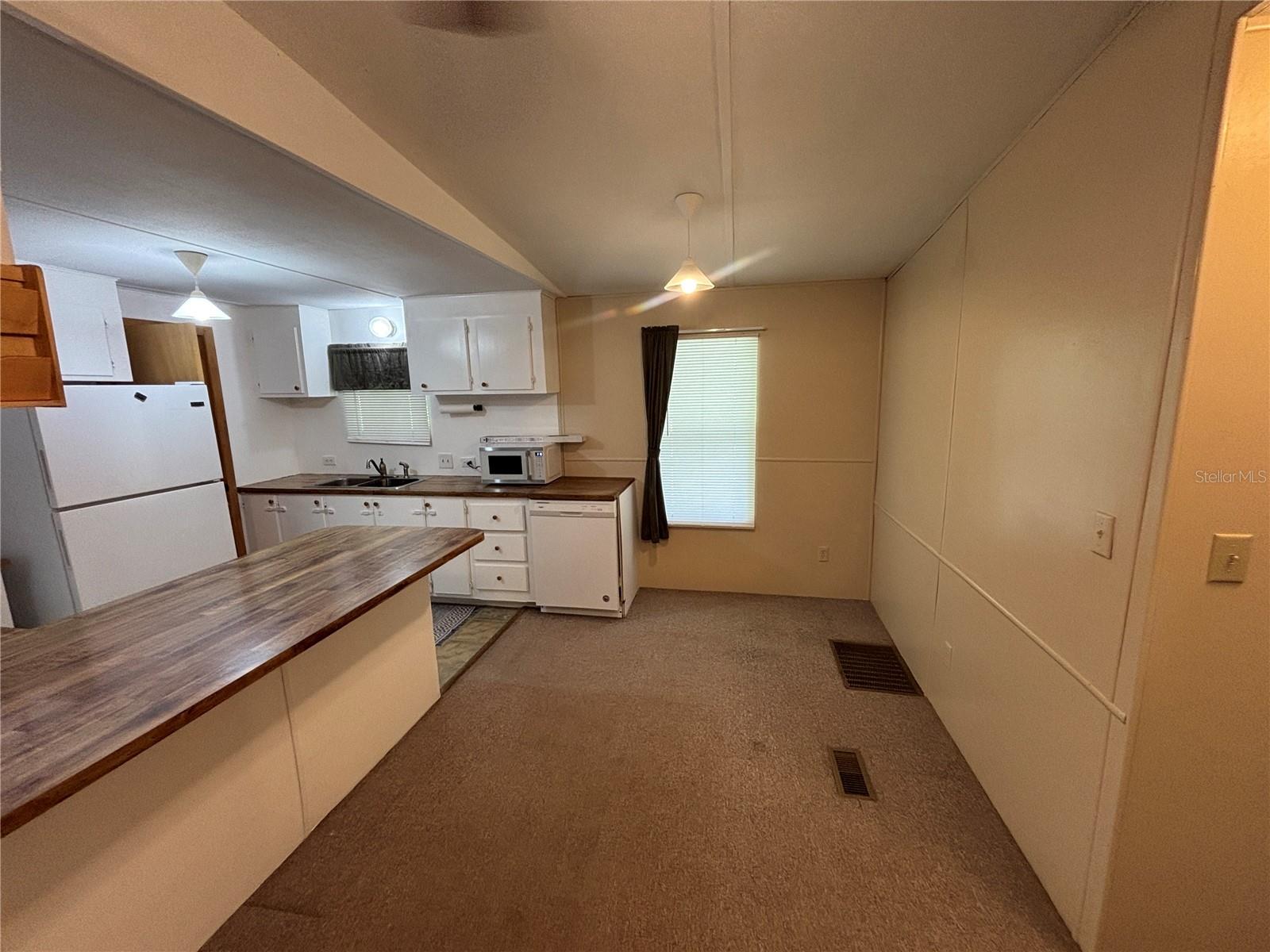 2067 SE 181ST TER, SILVER SPRINGS, FL — photo 18