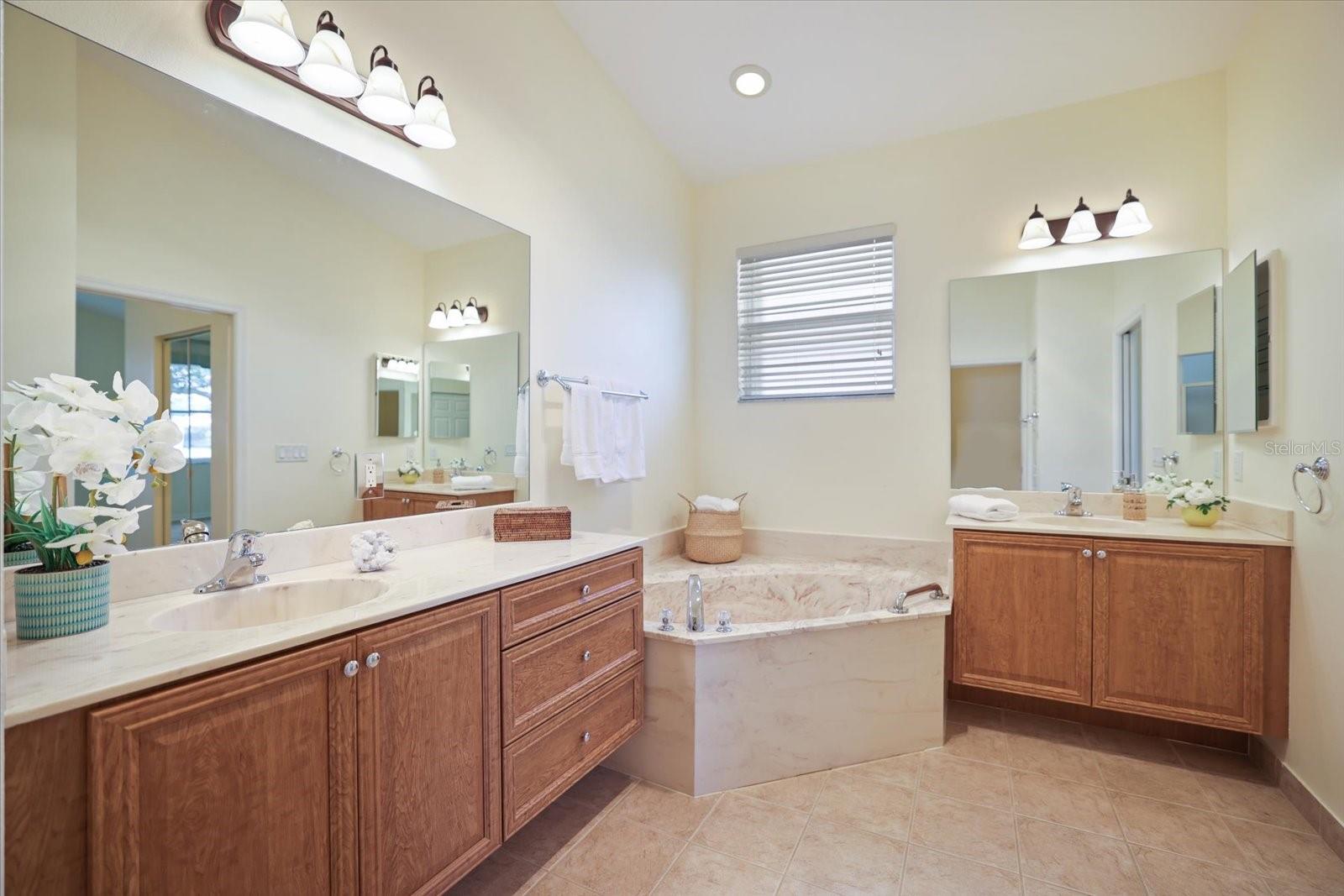 4211 64TH AVE E, SARASOTA, FL — photo 26