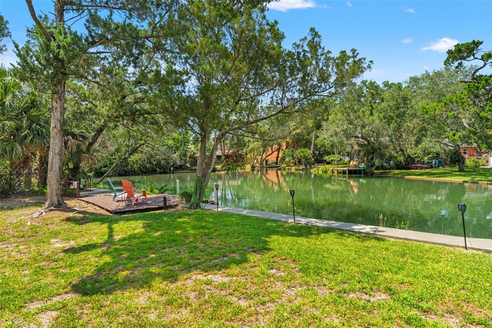 6053 PALM CREEK DR, WEEKI WACHEE, FL — photo 2