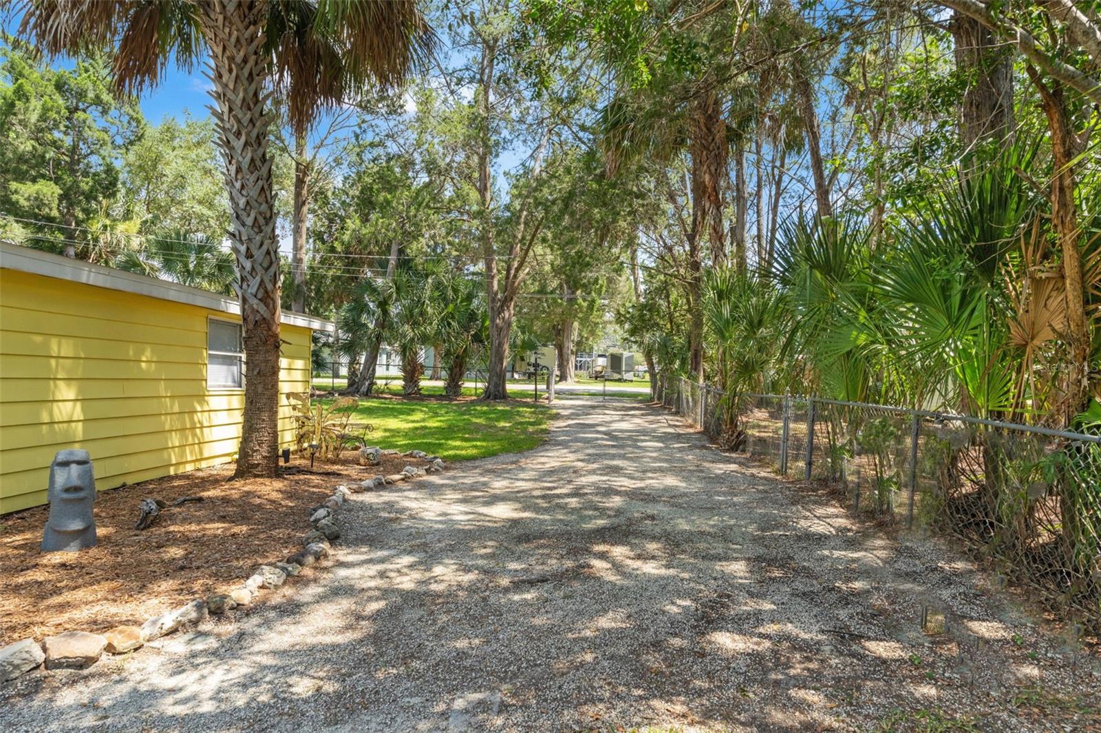 6053 PALM CREEK DR, WEEKI WACHEE, FL — photo 48