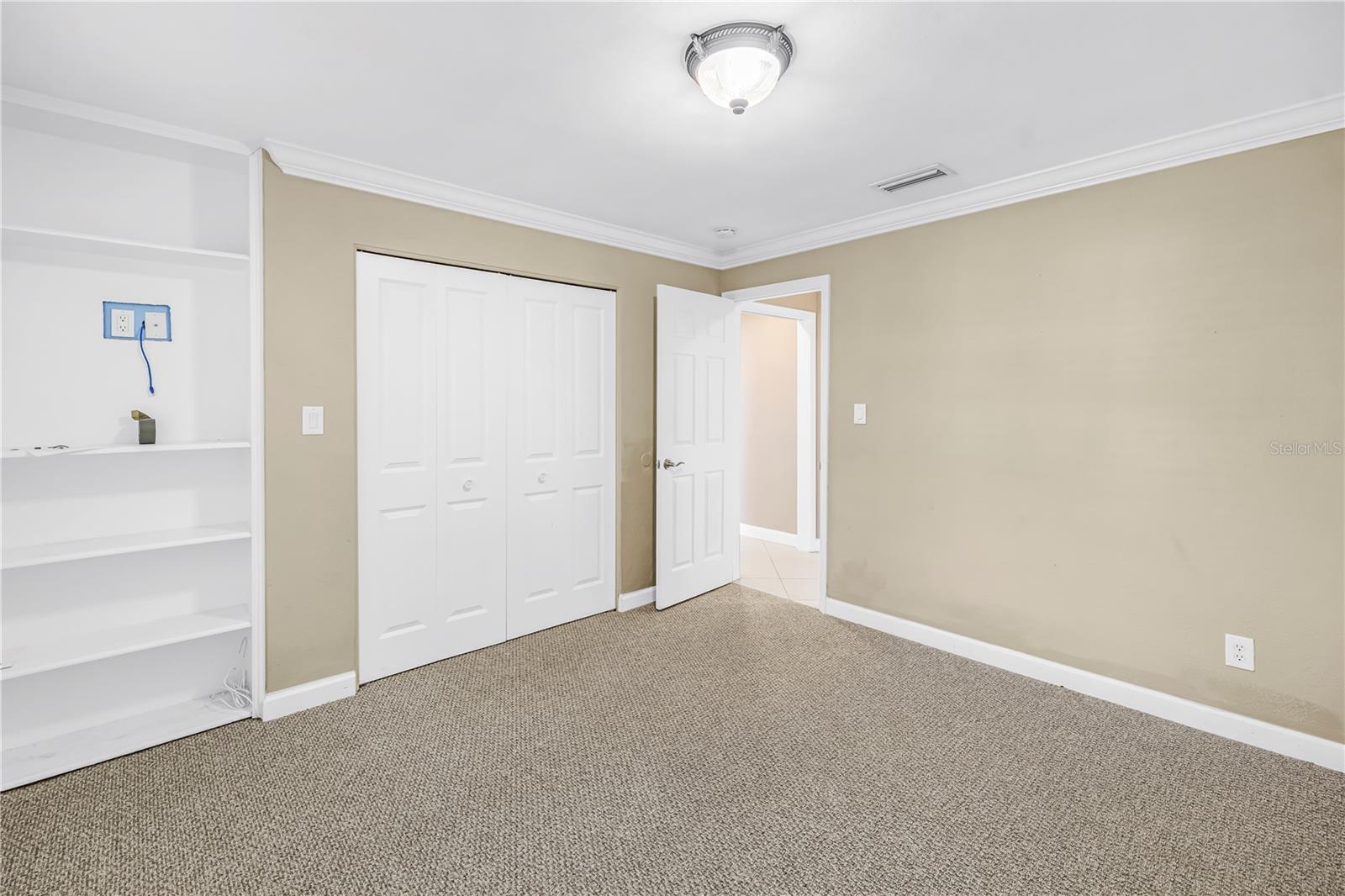 1820 TANGLEWOOD DR NE, ST PETERSBURG, FL — photo 25