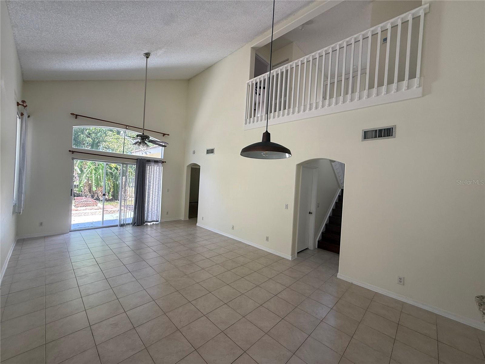 6711 GREEN ISLAND CIR, LAKE WORTH, FL — photo 2