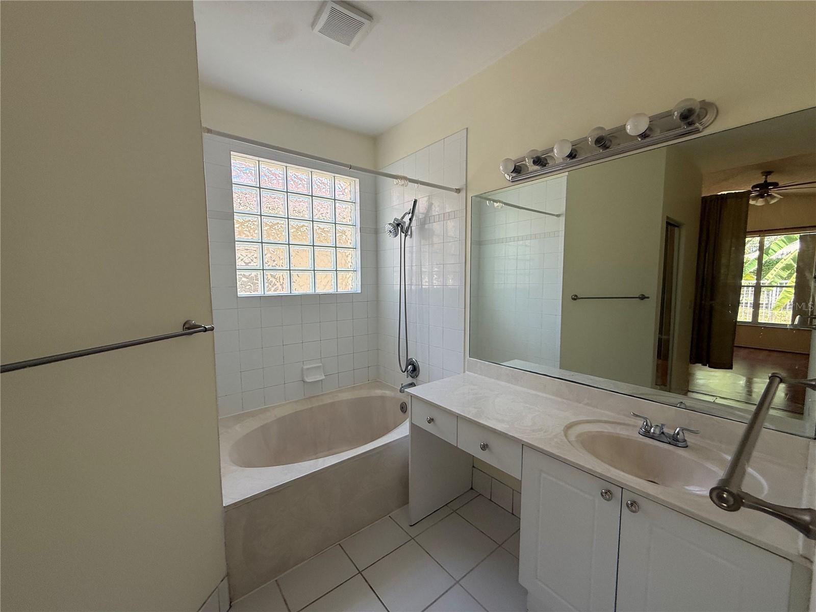 6711 GREEN ISLAND CIR, LAKE WORTH, FL — photo 17